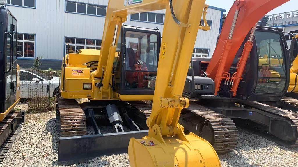 Komatsu PC 70-8 Crawler excavators