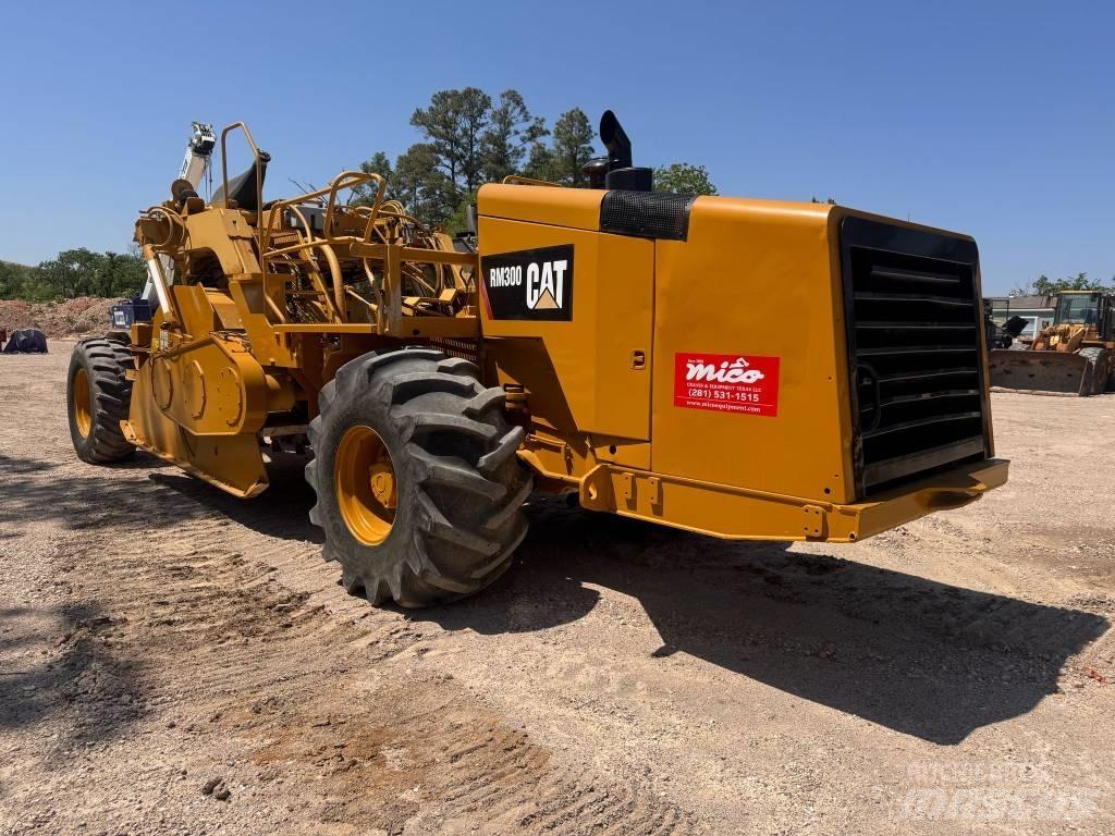 CAT RM 300 Asphalt recyclers