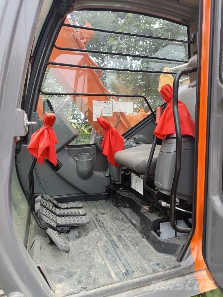 Hitachi ZX 80 Midi excavators  7t - 12t