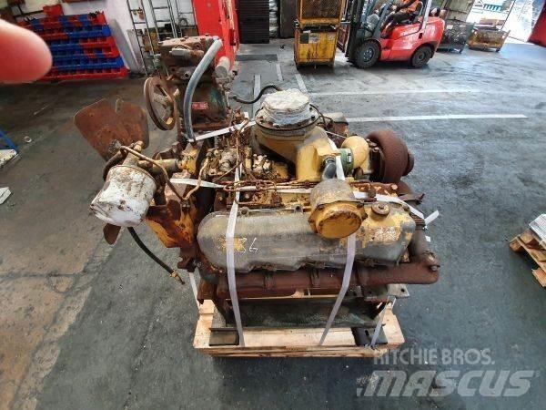 CAT 3208T Engines