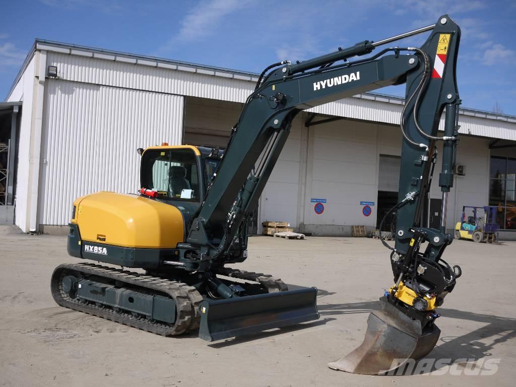 Hyundai HX 85 A Midi excavators  7t - 12t