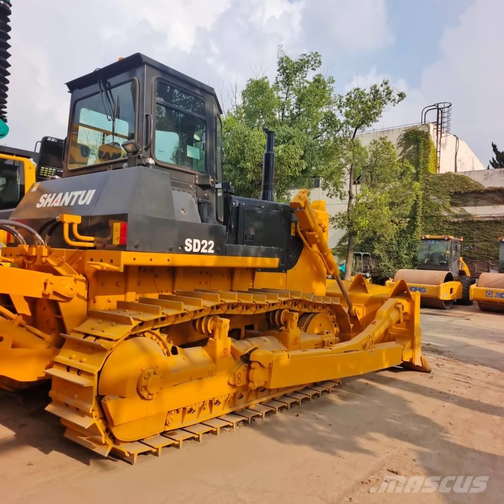 Shantui SD 22 Crawler dozers