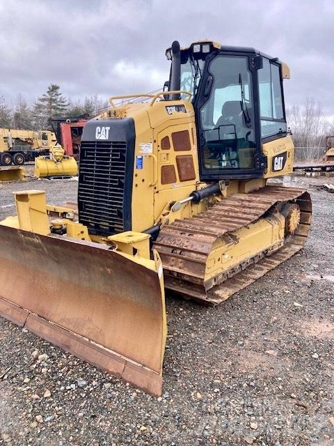 CAT D 3 K 2 LGP Crawler dozers