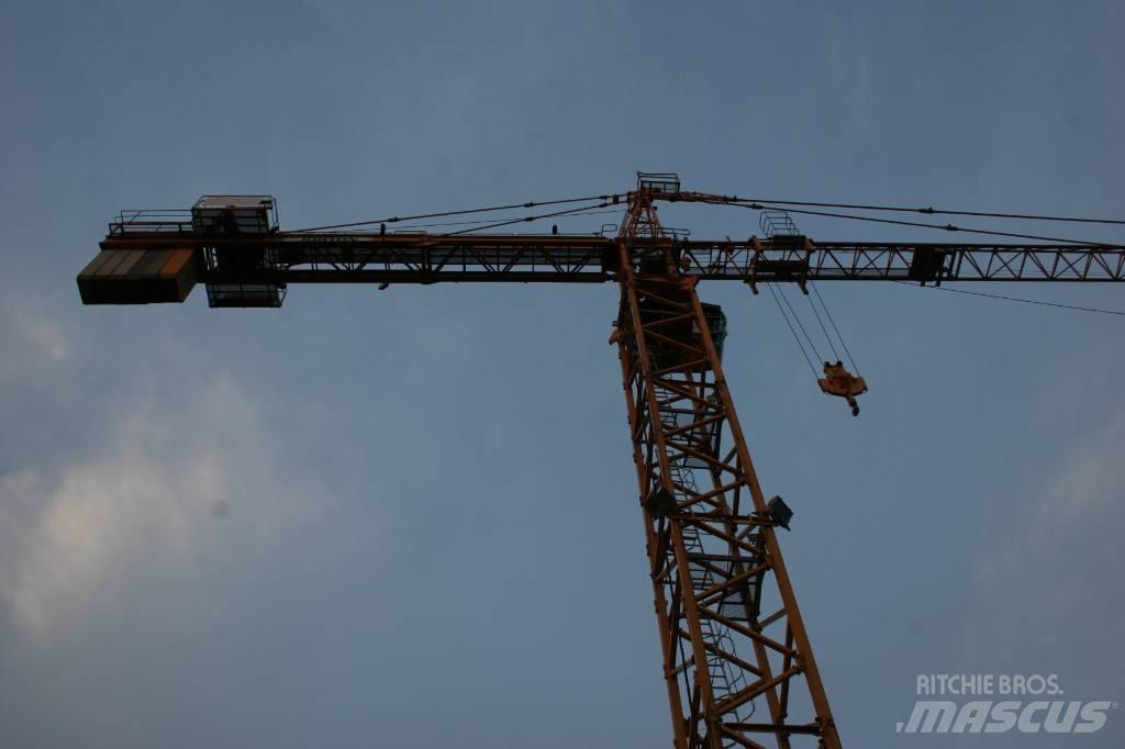 Potain MD285B Tower cranes