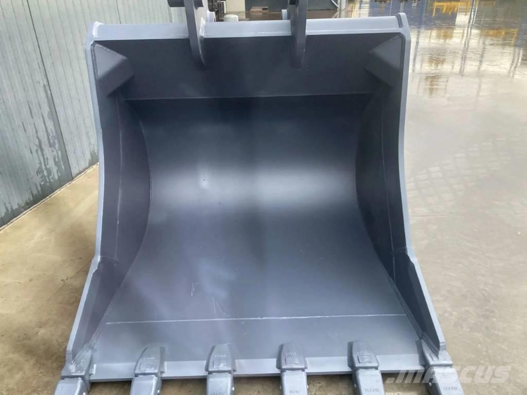 Komatsu PC350 Buckets