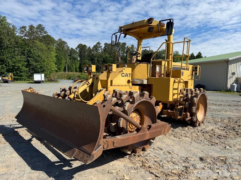CAT 815 B Soil compactors