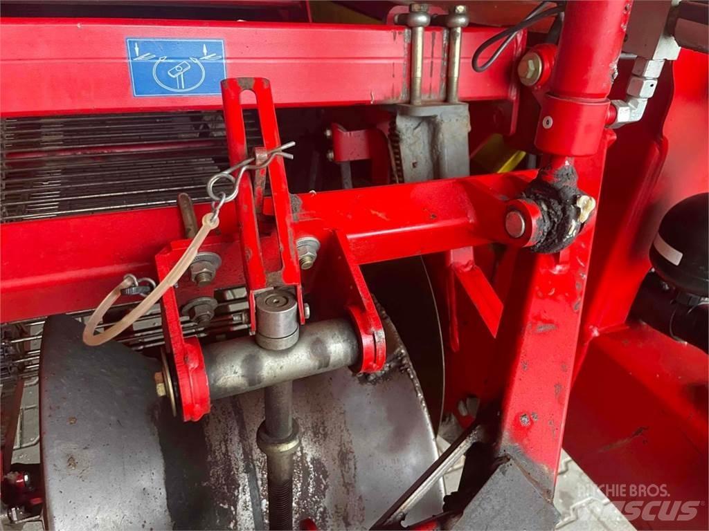 Grimme SE 150-60 Bulb harvesters