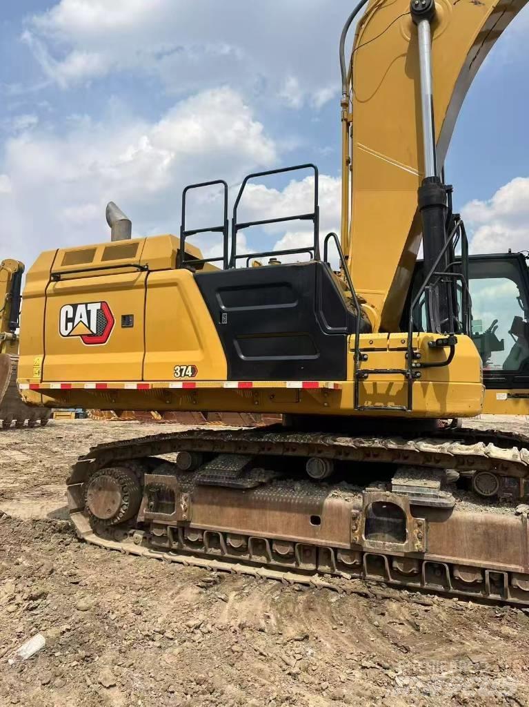 CAT 374 Crawler excavators
