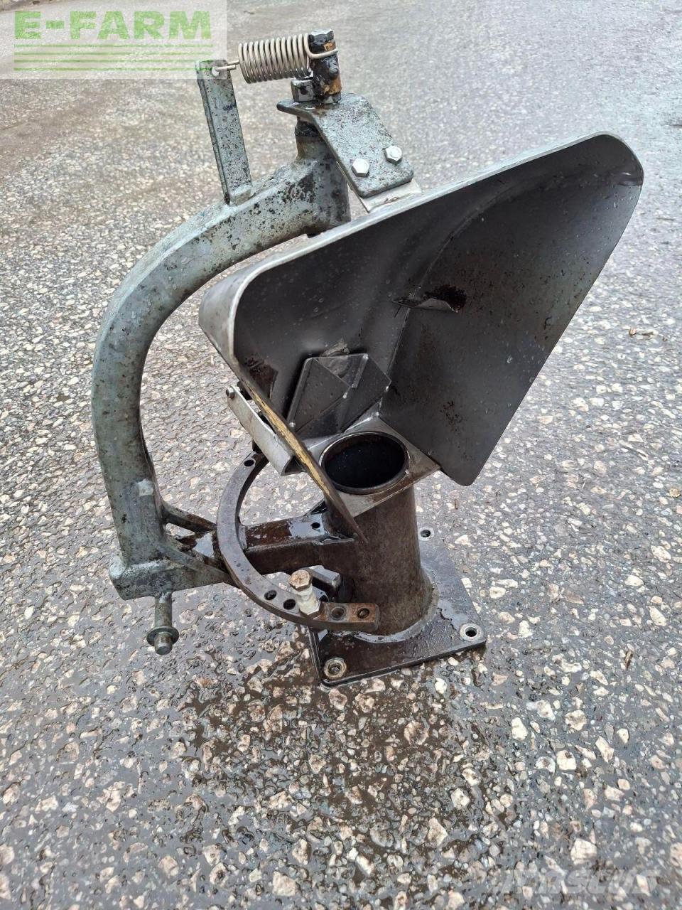 John Deere 6090m Tractors