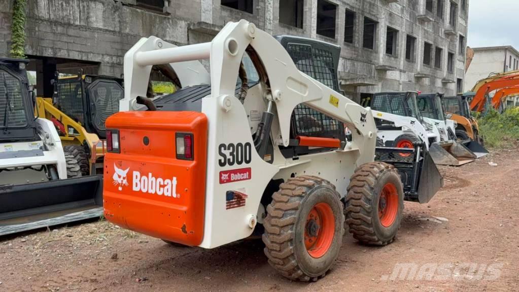 Bobcat S300 Skid steer loaders