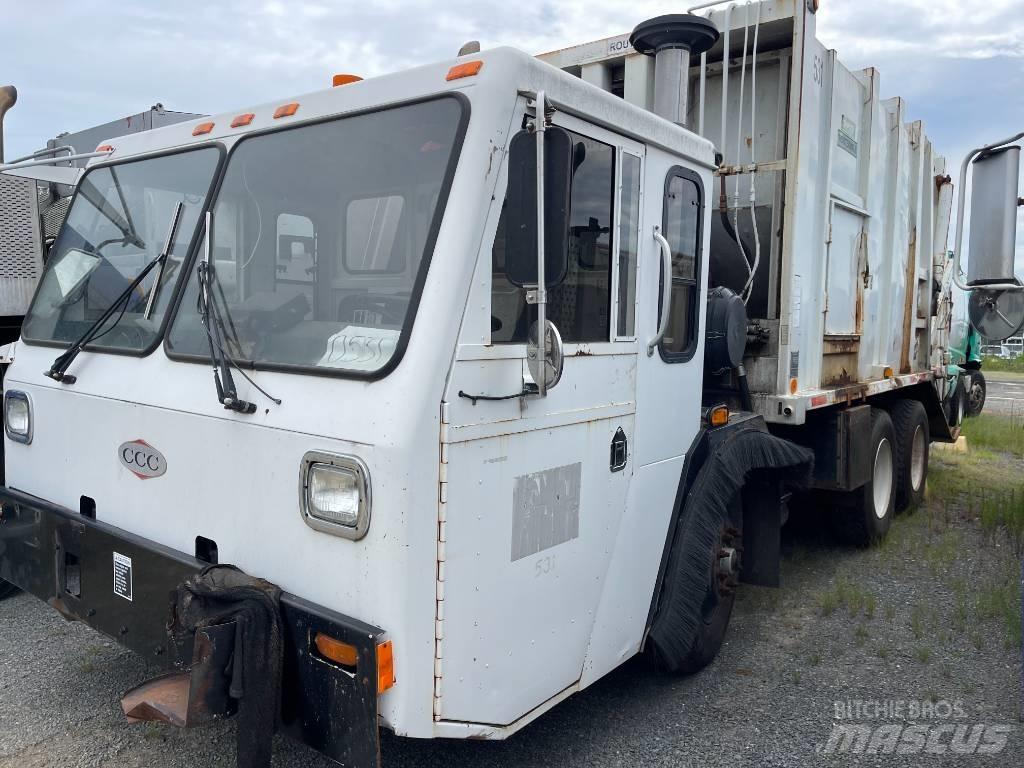 CCC LOW ENTRY Waste trucks