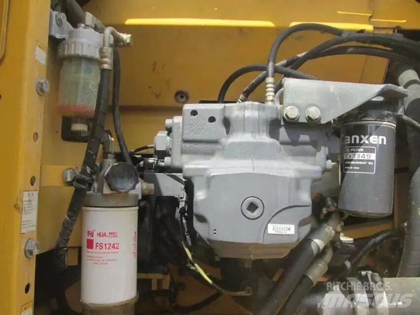 Komatsu PC 210-7 Crawler excavators