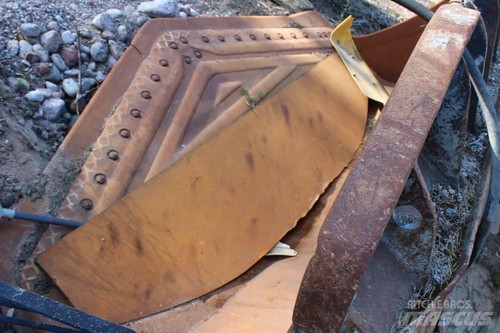 Gjerstad Kippikauha Buckets