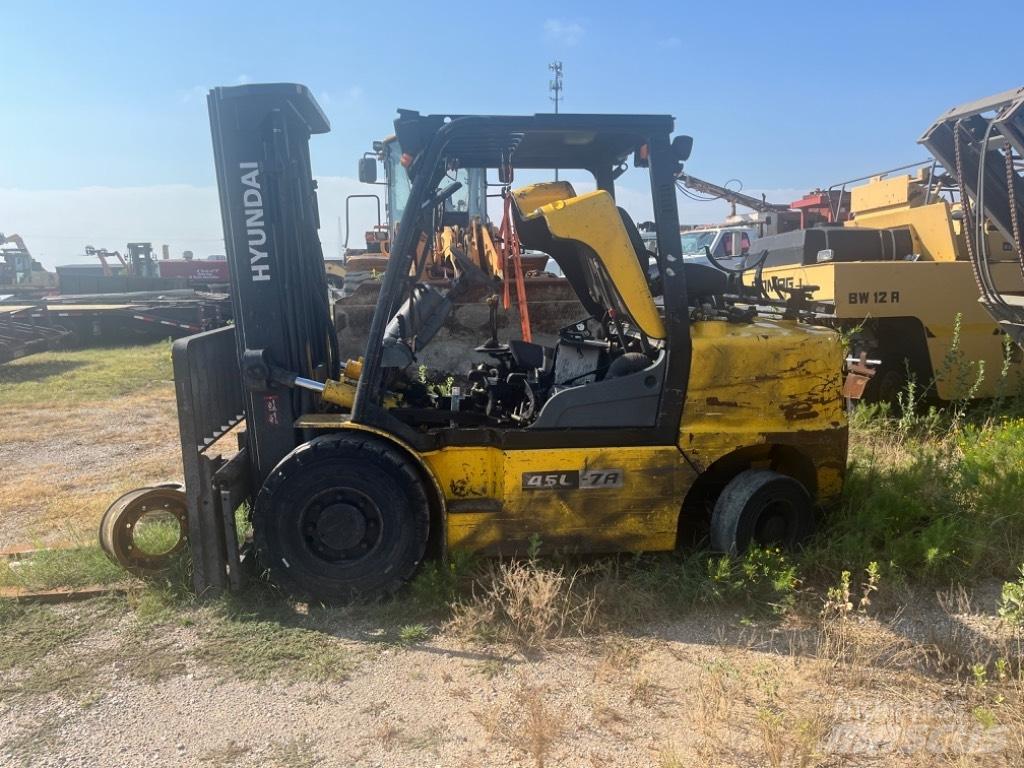Hyundai 45 L-7 A Forklift trucks - others
