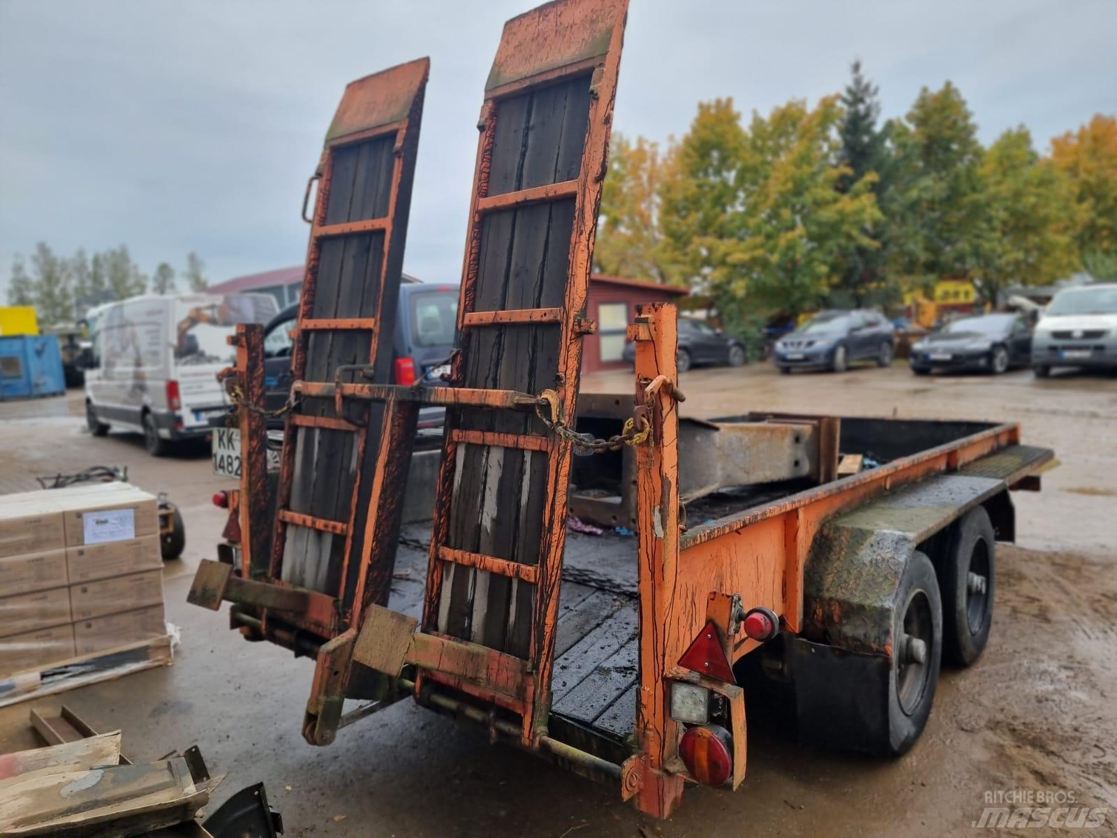 Blomenröhr R5000 Flatbed/Dropside trailers