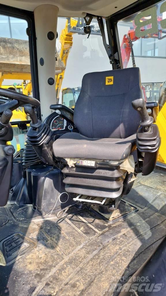 JCB 4 CX Backhoe loaders