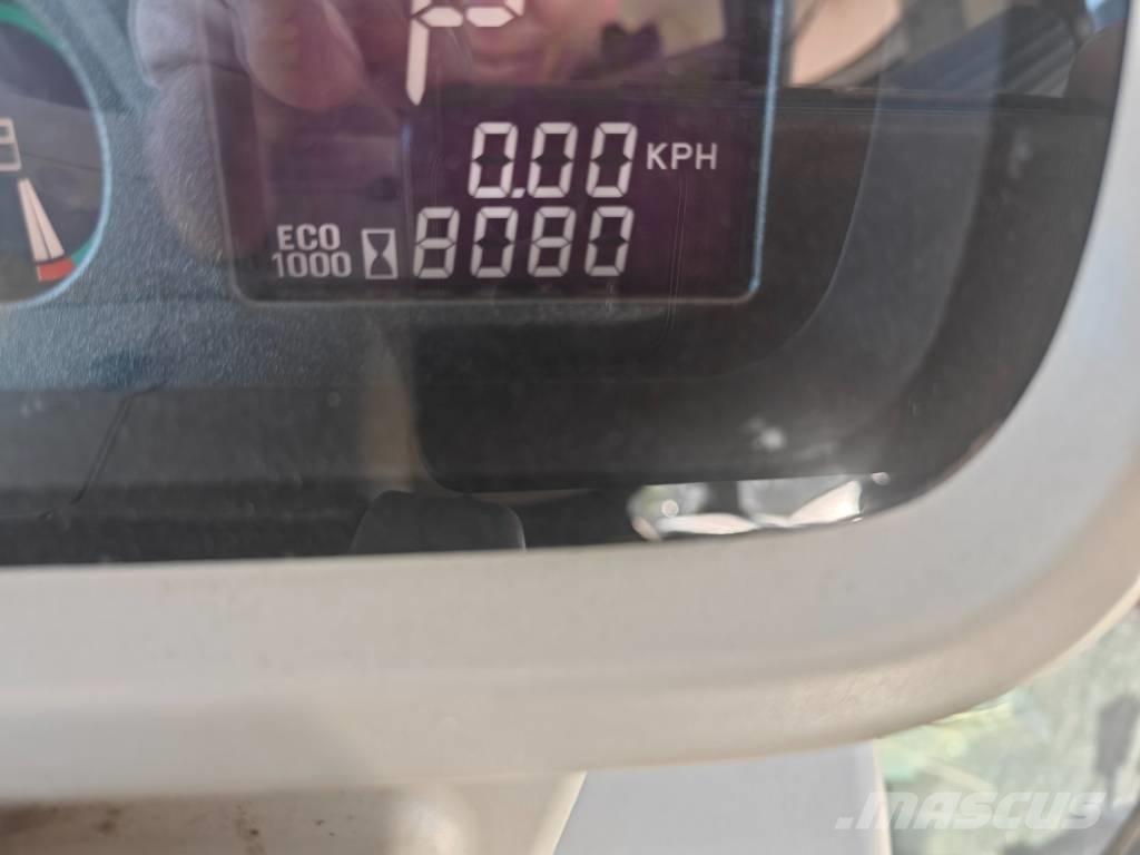 Massey Ferguson 7624 Tractors