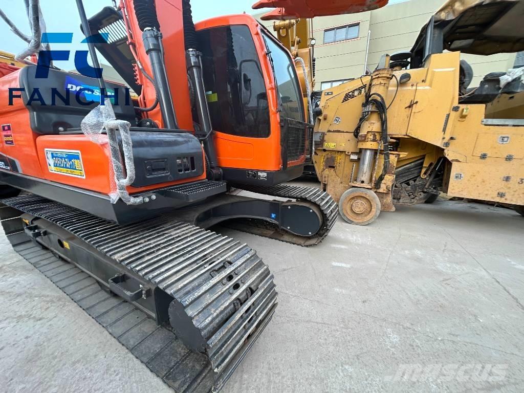 Doosan dx150 Crawler excavators