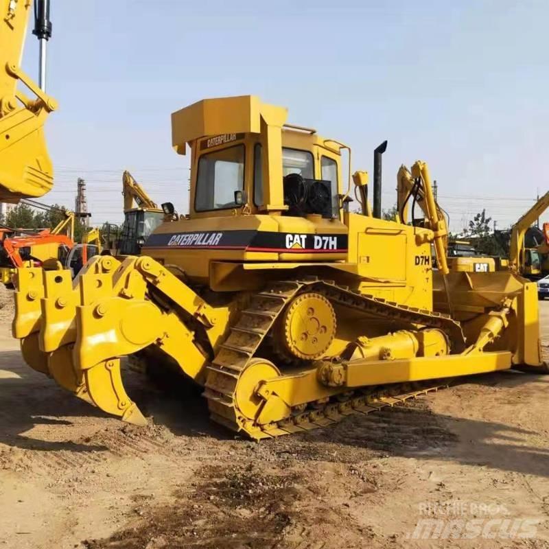 CAT D 7  H Crawler dozers