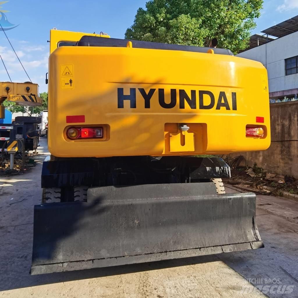 Hyundai R 210W-7 Wheeled excavators