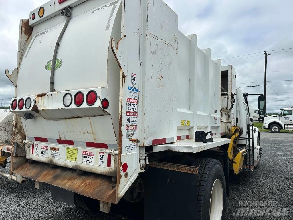 Freightliner M2 Waste trucks