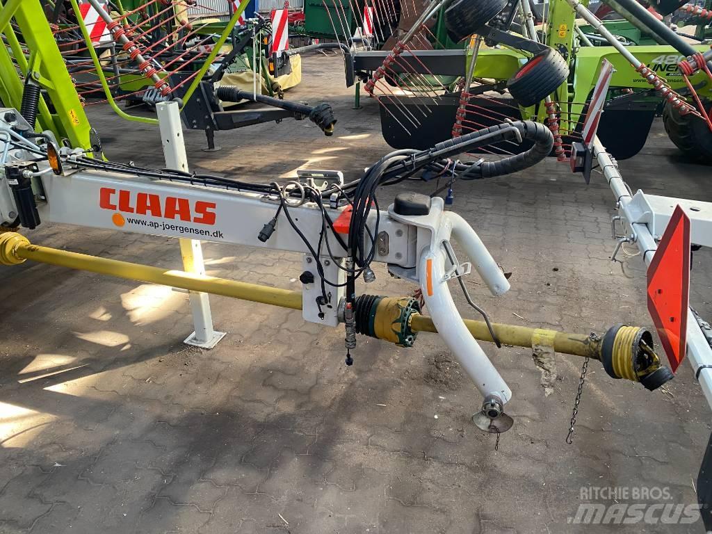 CLAAS Liner 3600 Rakes and tedders