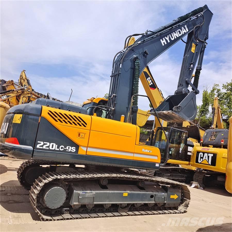 Hyundai 220LC-9S Crawler excavators