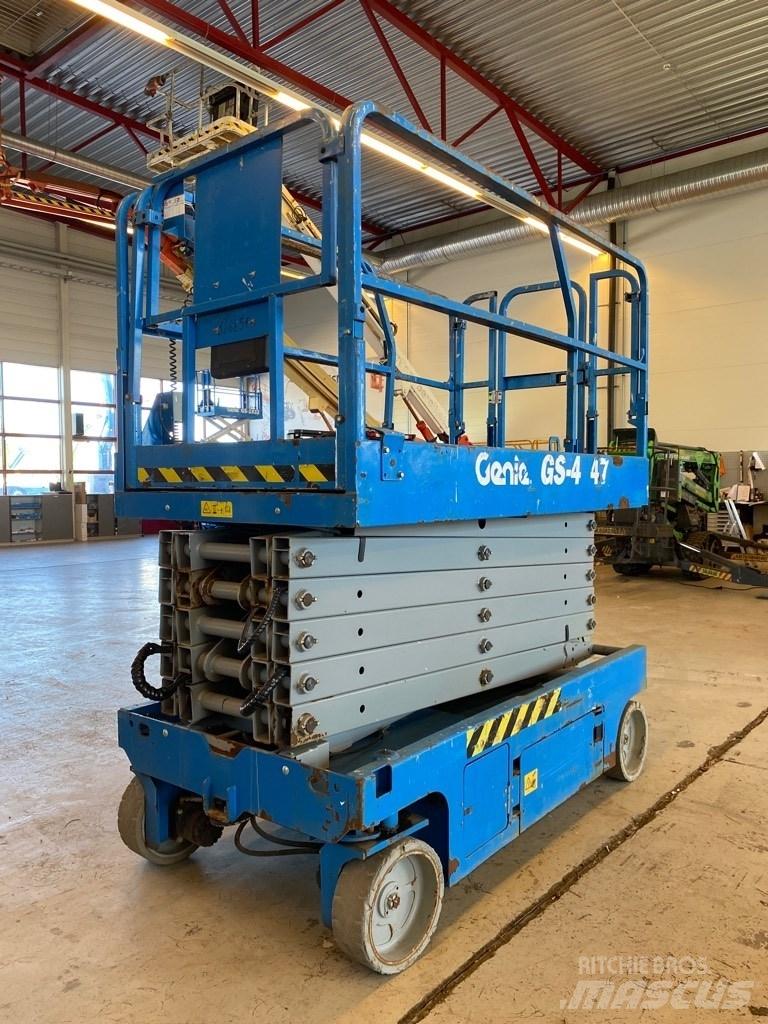 Genie GS 4047 Scissor lifts