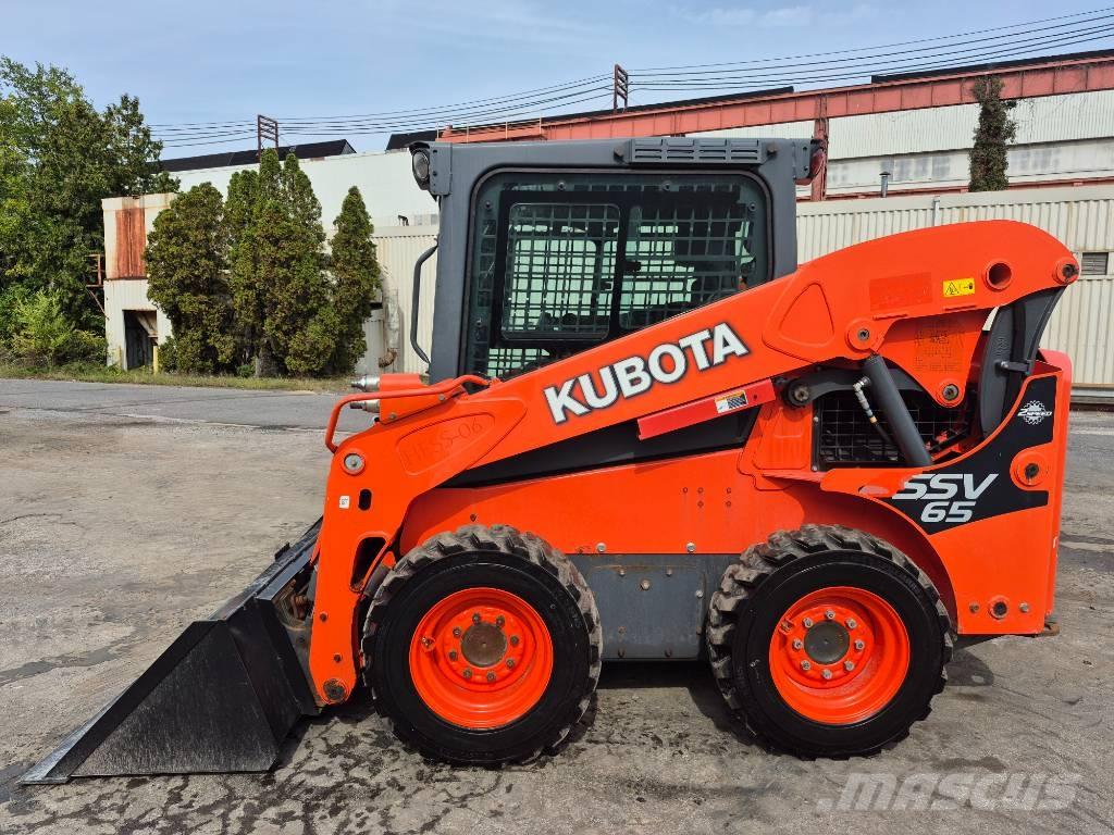 Kubota SSV 65 Skid steer loaders