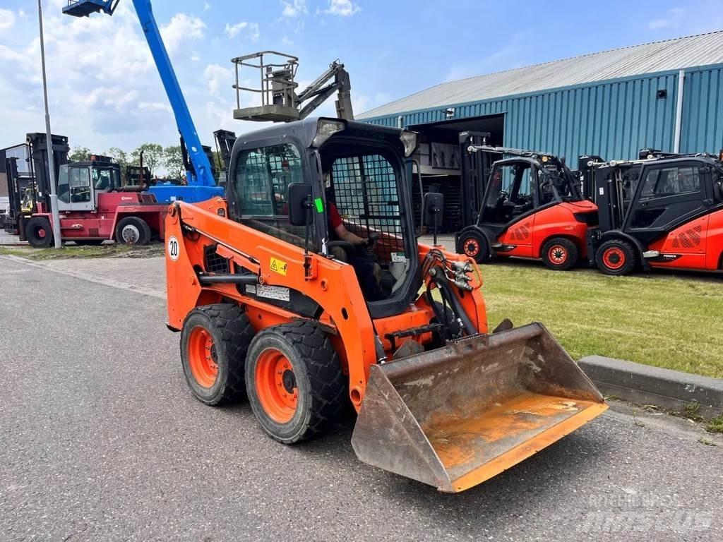 Bobcat S450 Skid steer loaders