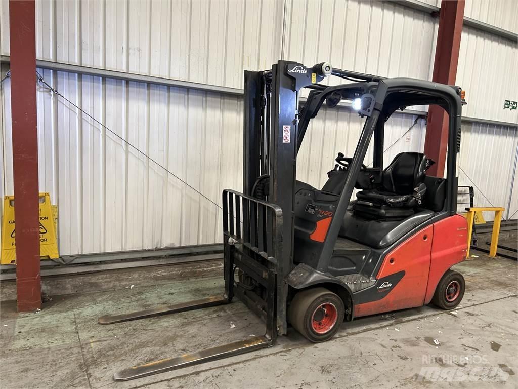 Linde H20D-01 Diesel trucks