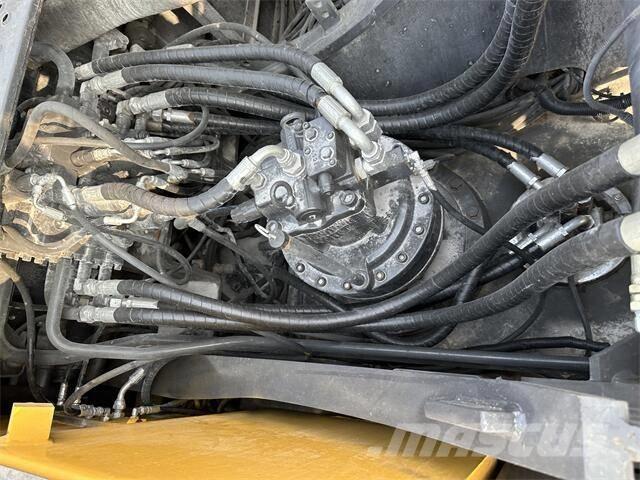 Volvo EC240 Crawler excavators