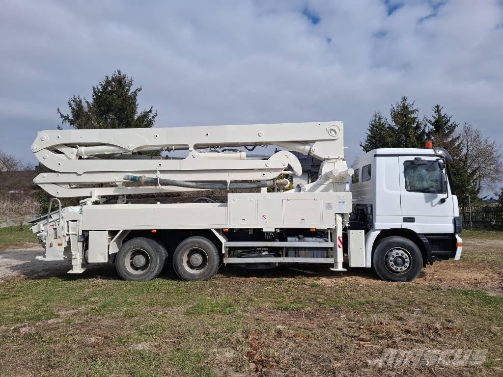 Mercedes-Benz Actros Concrete pump trucks