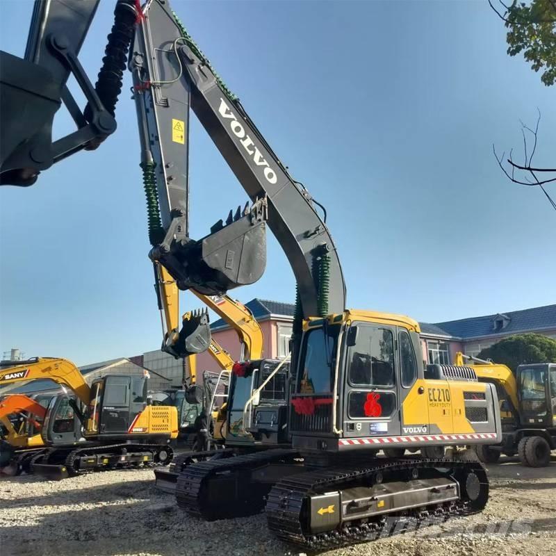 Volvo EC 210 Crawler excavators