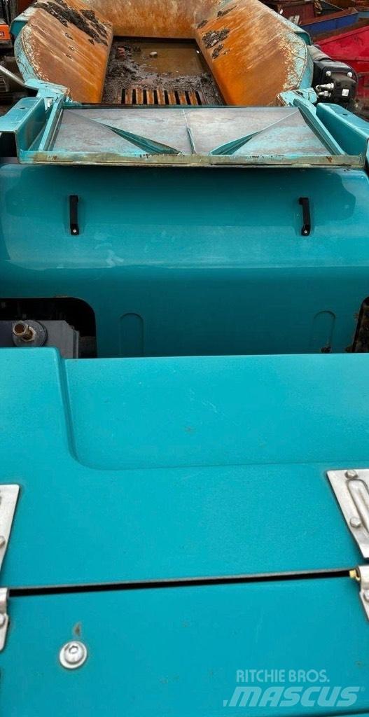 PowerScreen PT330 Crushers