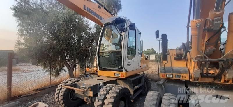 Liebherr A 904 C Wheeled excavators