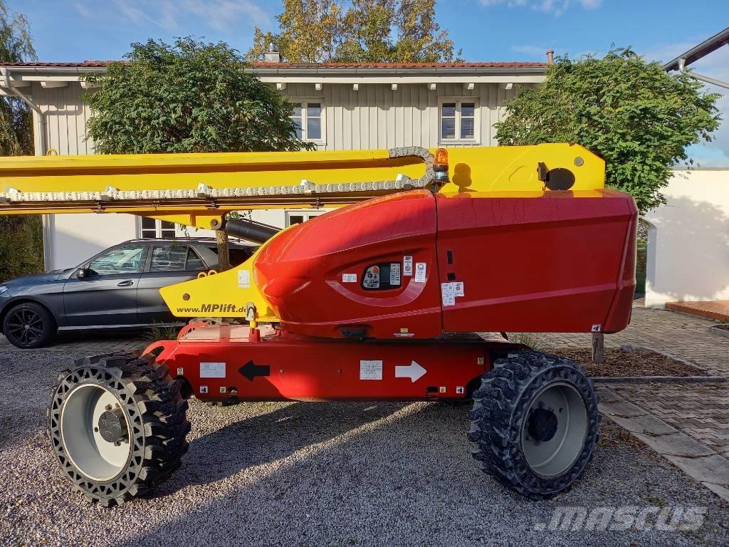 Manitou 220 TJ + Telescopic boom lifts