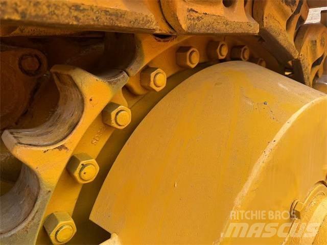 Shantui SD 32 Crawler dozers