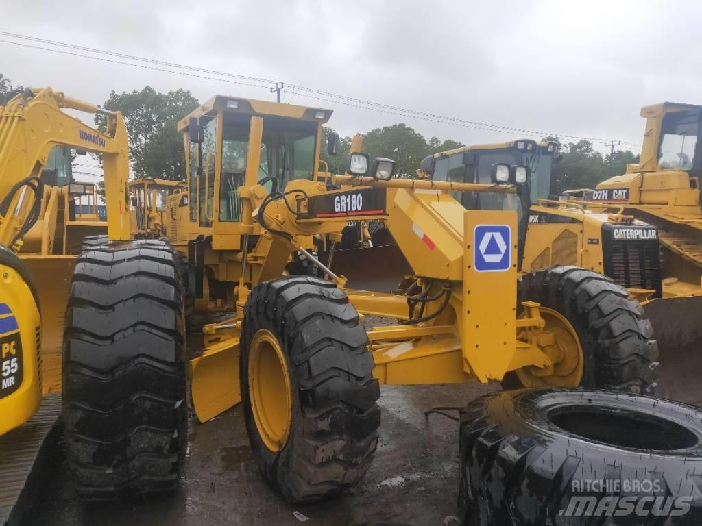XCMG GR180 Graders