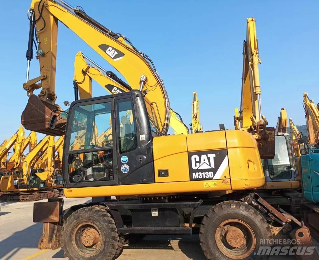 CAT CAT313D Midi excavators  7t - 12t