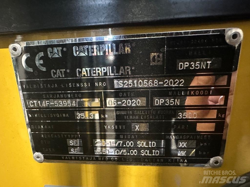 CAT DP35NT Diesel trucks