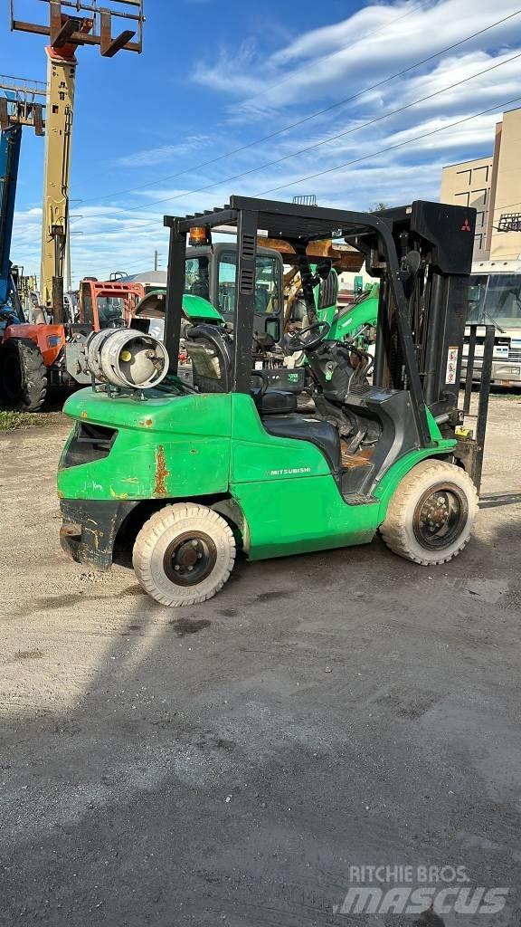 Mitsubishi FG30N Forklift trucks - others