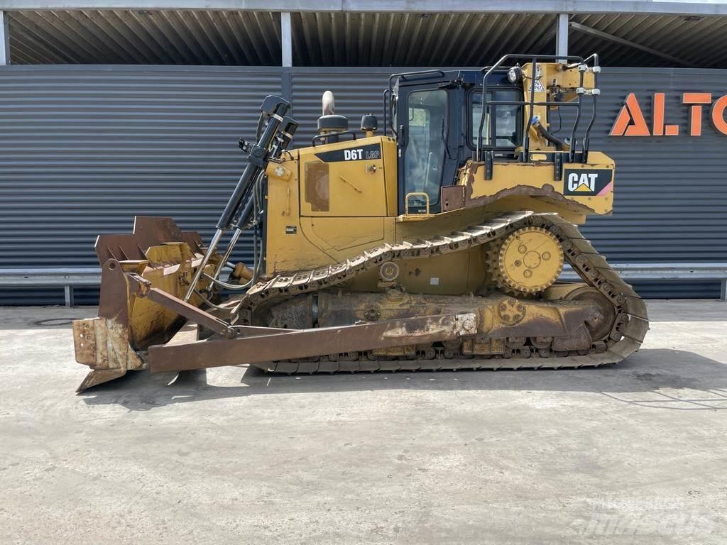 CAT D6T LGP Crawler dozers