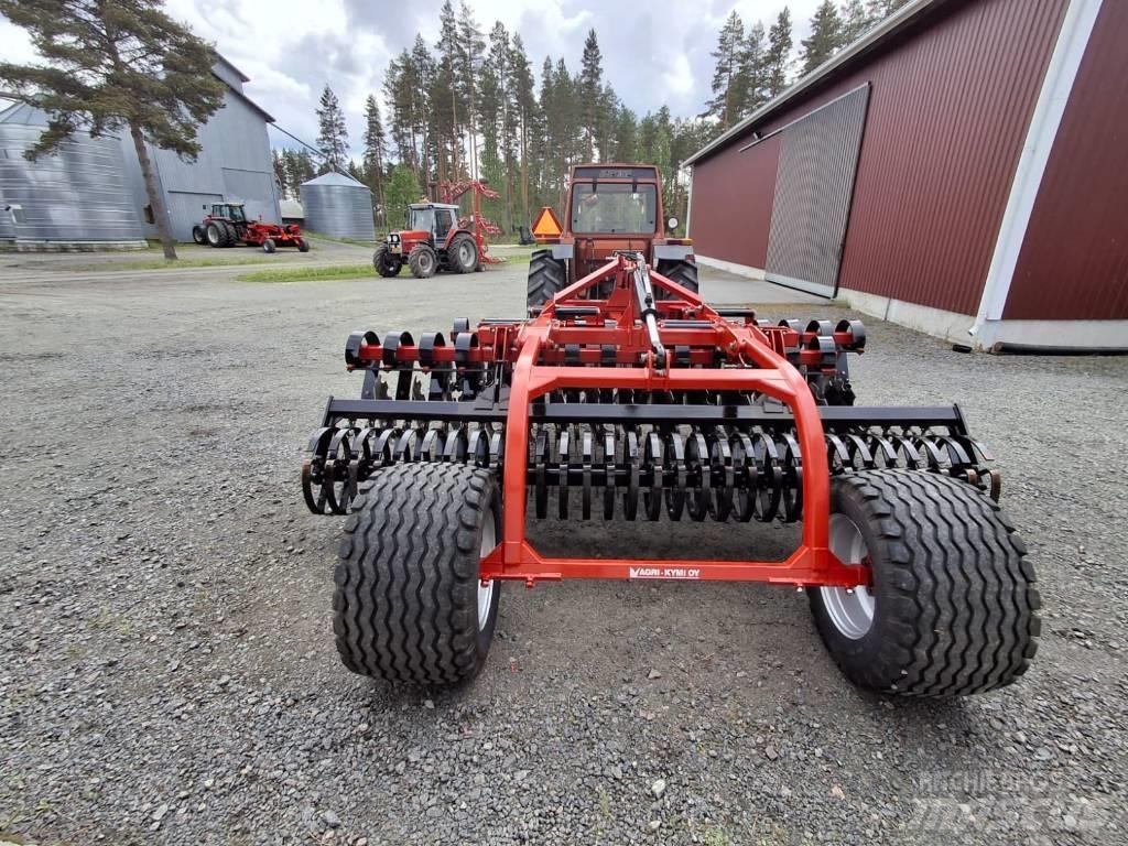 Tempo KBT 350 Disc harrows
