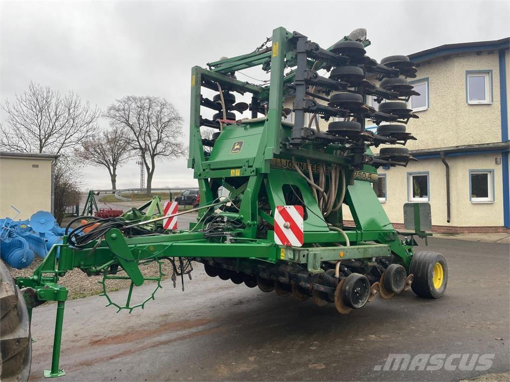 John Deere 750A 6m Precision sowing machines