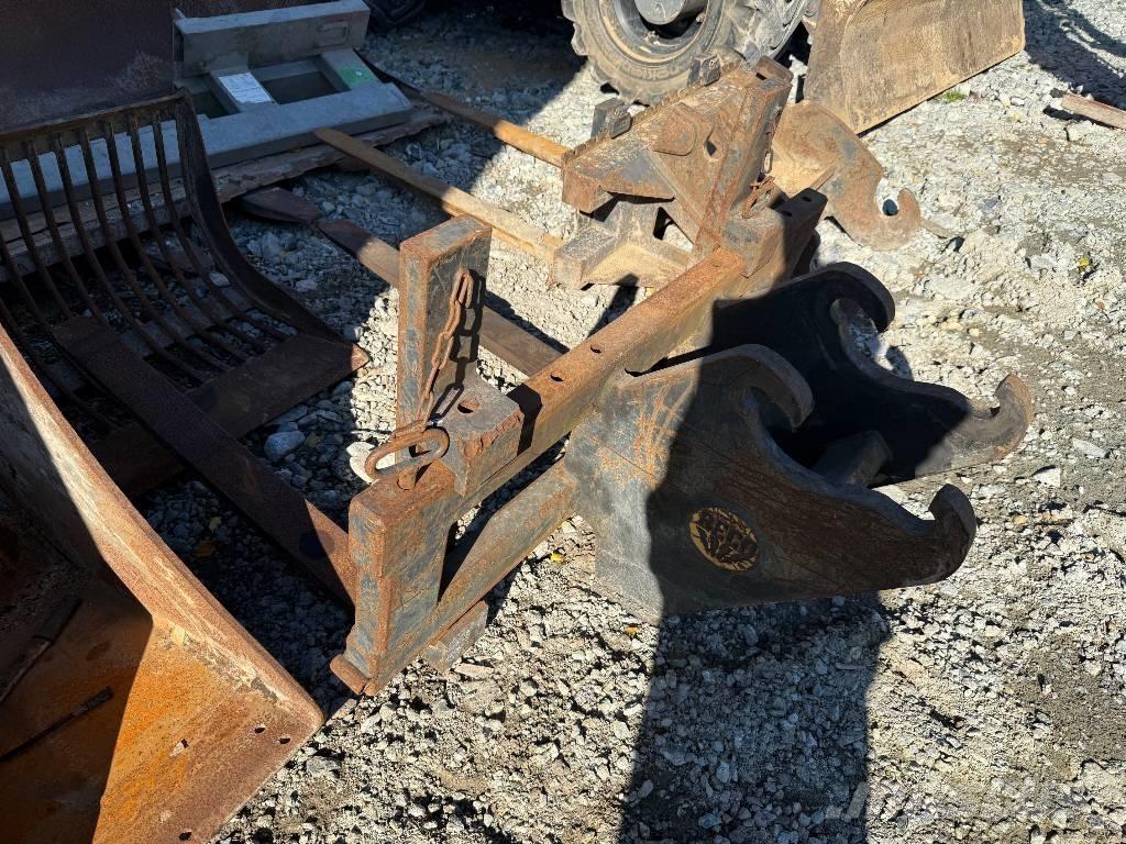 Mecalac 7 MWR Wheeled excavators