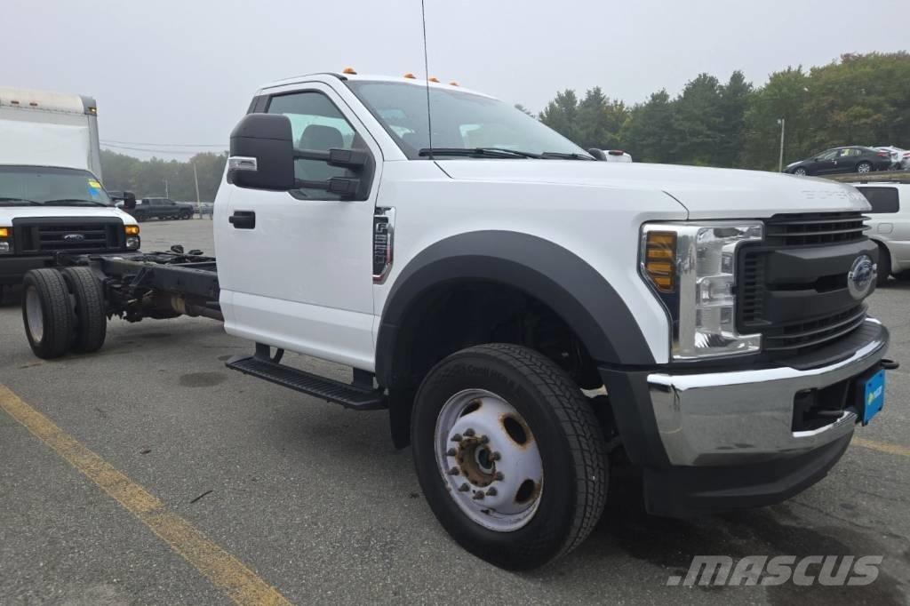 Ford F 550 XL SD Chassis Cab trucks
