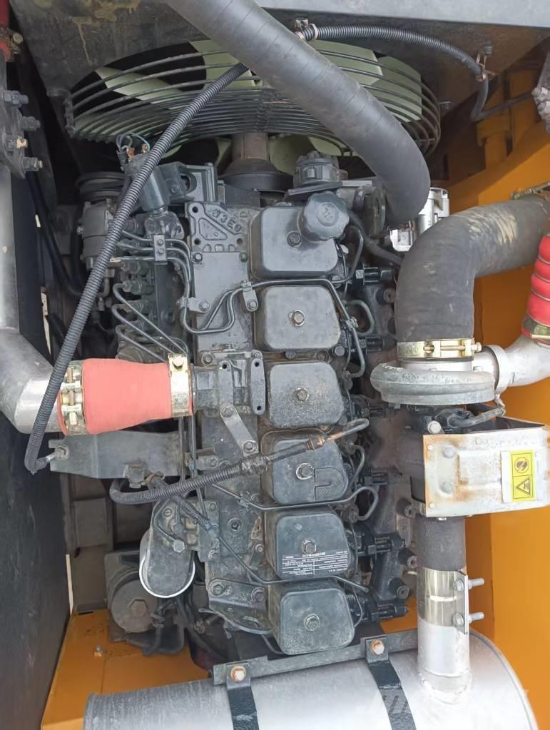 Hyundai 220LC-9S Crawler excavators