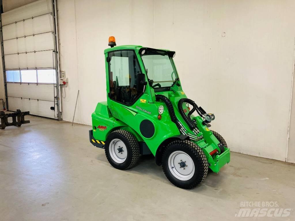 Avant 635 Mini loaders
