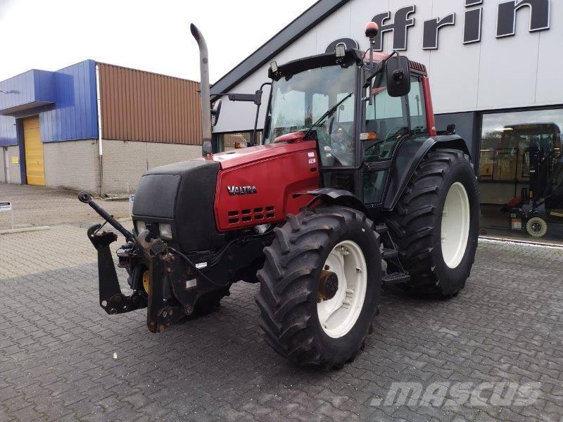 Valtra 6850 Tractors
